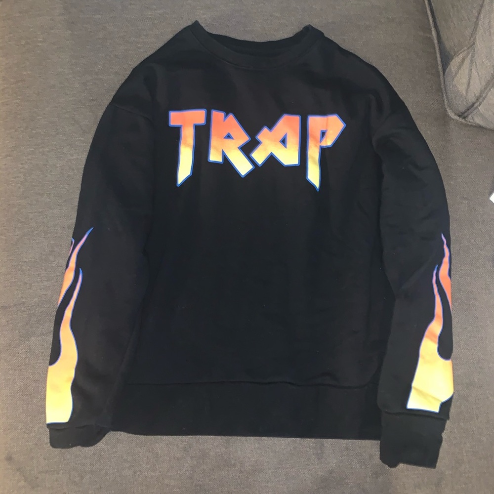 Trap sweater